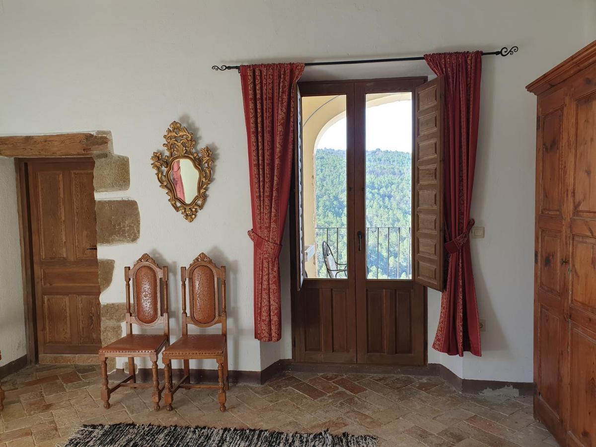Casa Rural Sant Petrus De Madrona Pinell de Solsones エクステリア 写真