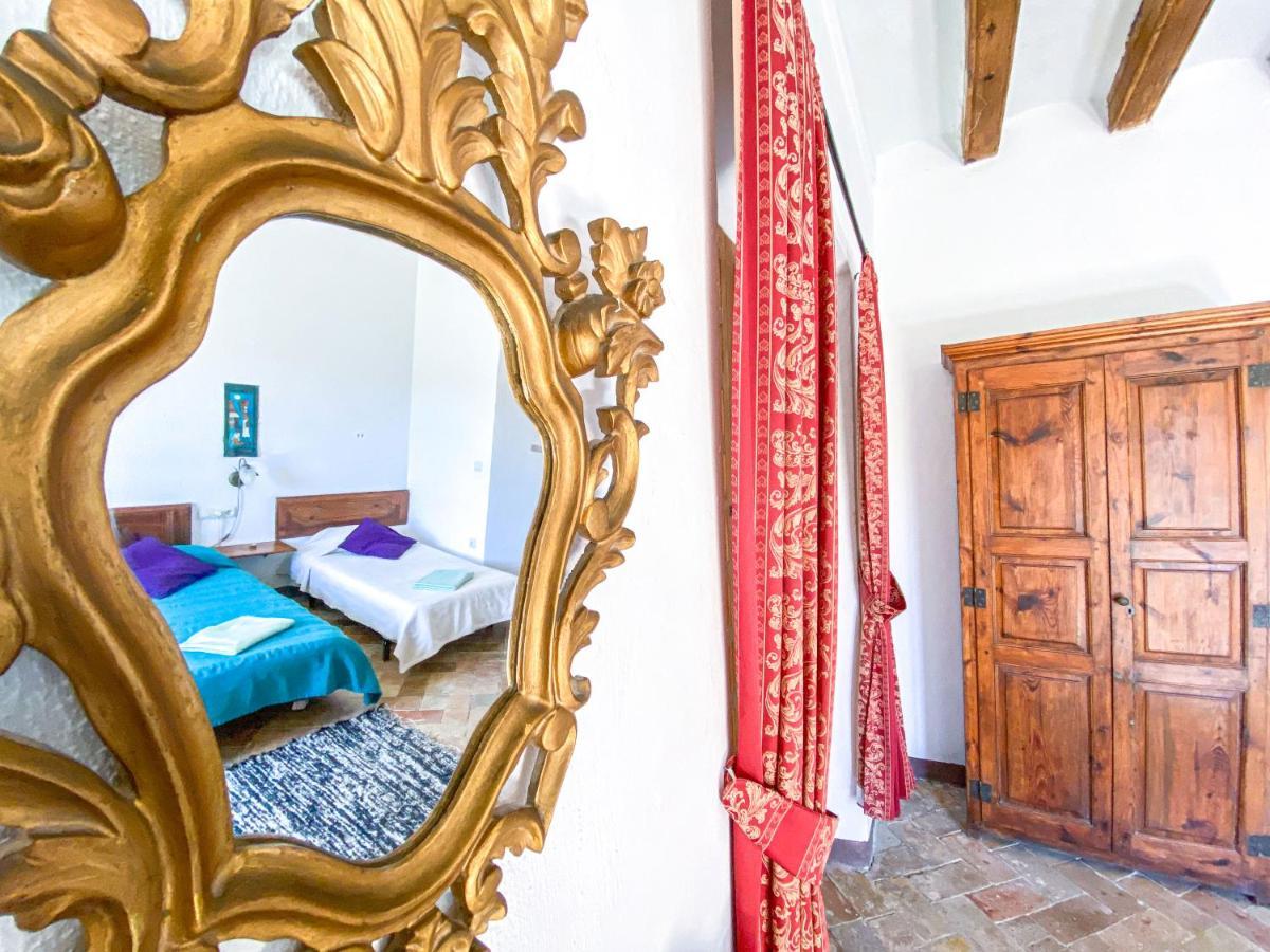 Casa Rural Sant Petrus De Madrona Pinell de Solsones エクステリア 写真