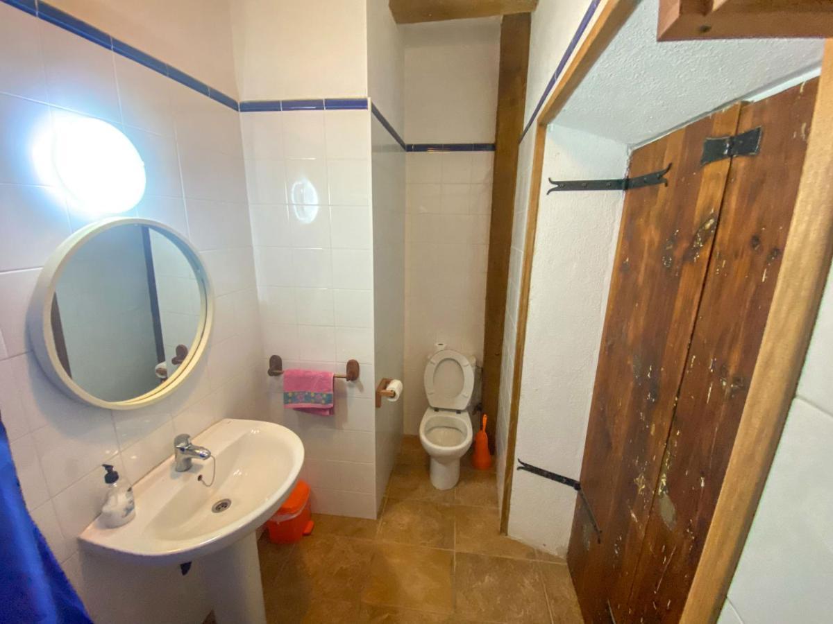 Casa Rural Sant Petrus De Madrona Pinell de Solsones エクステリア 写真