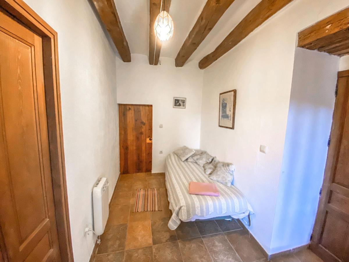 Casa Rural Sant Petrus De Madrona Pinell de Solsones エクステリア 写真