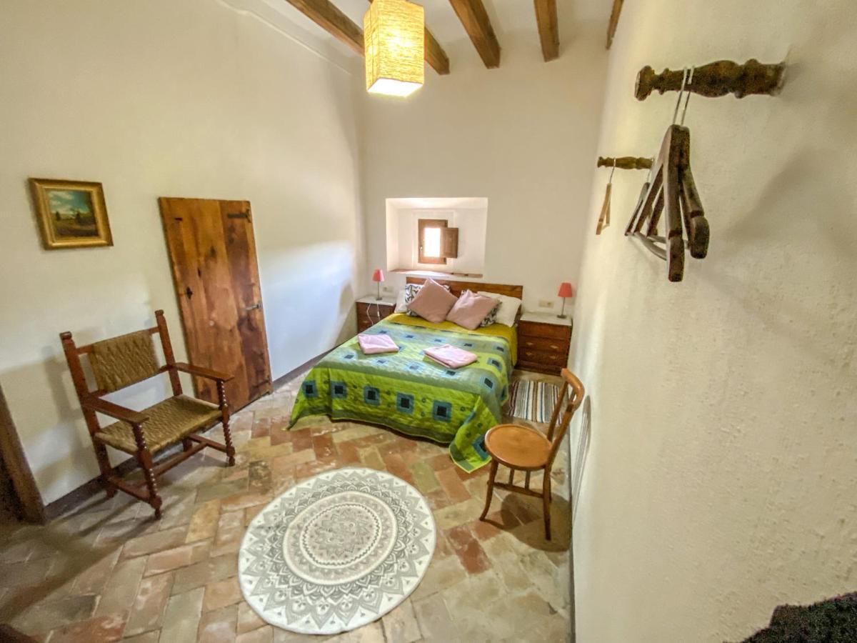 Casa Rural Sant Petrus De Madrona Pinell de Solsones エクステリア 写真