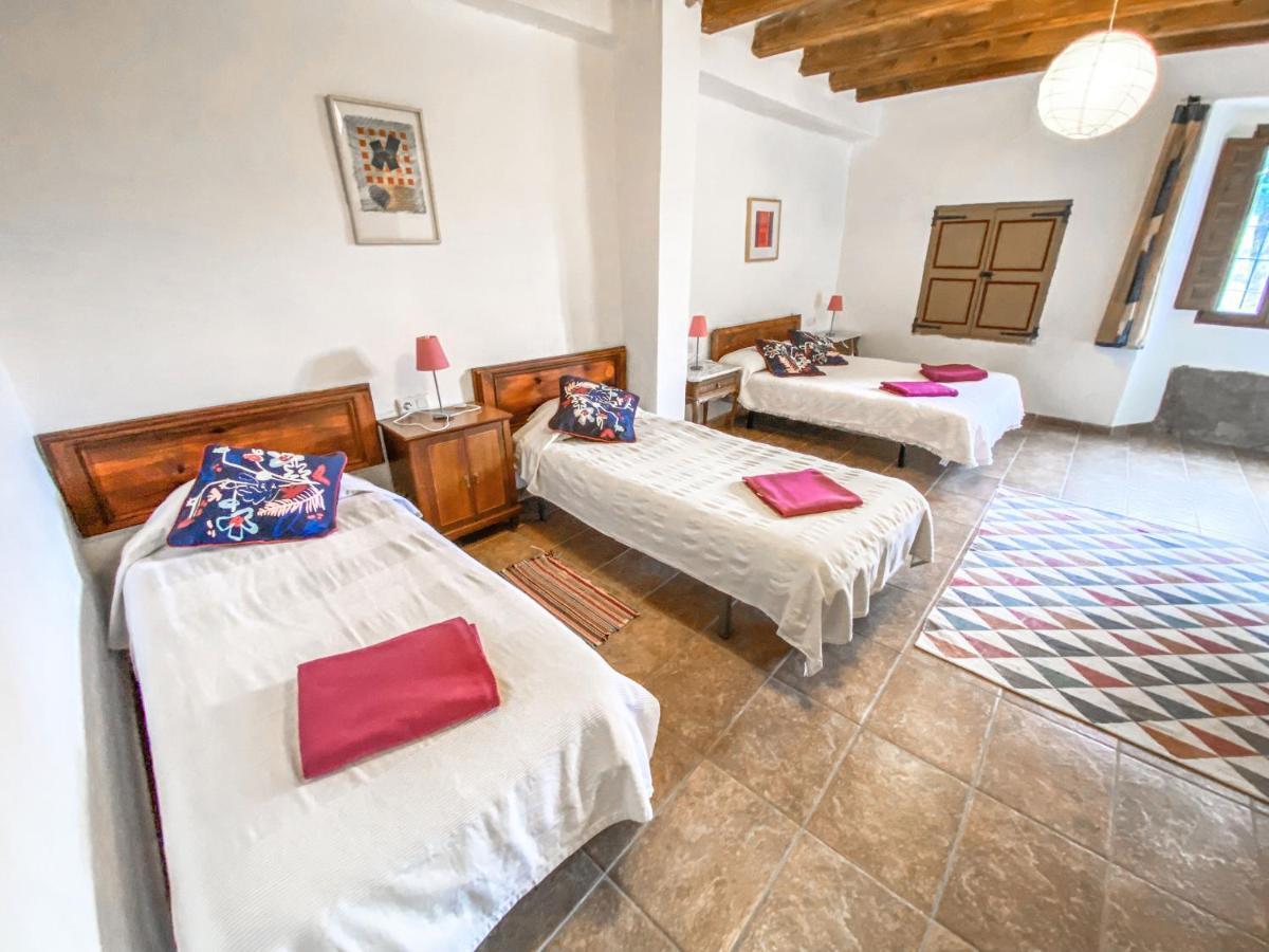 Casa Rural Sant Petrus De Madrona Pinell de Solsones エクステリア 写真
