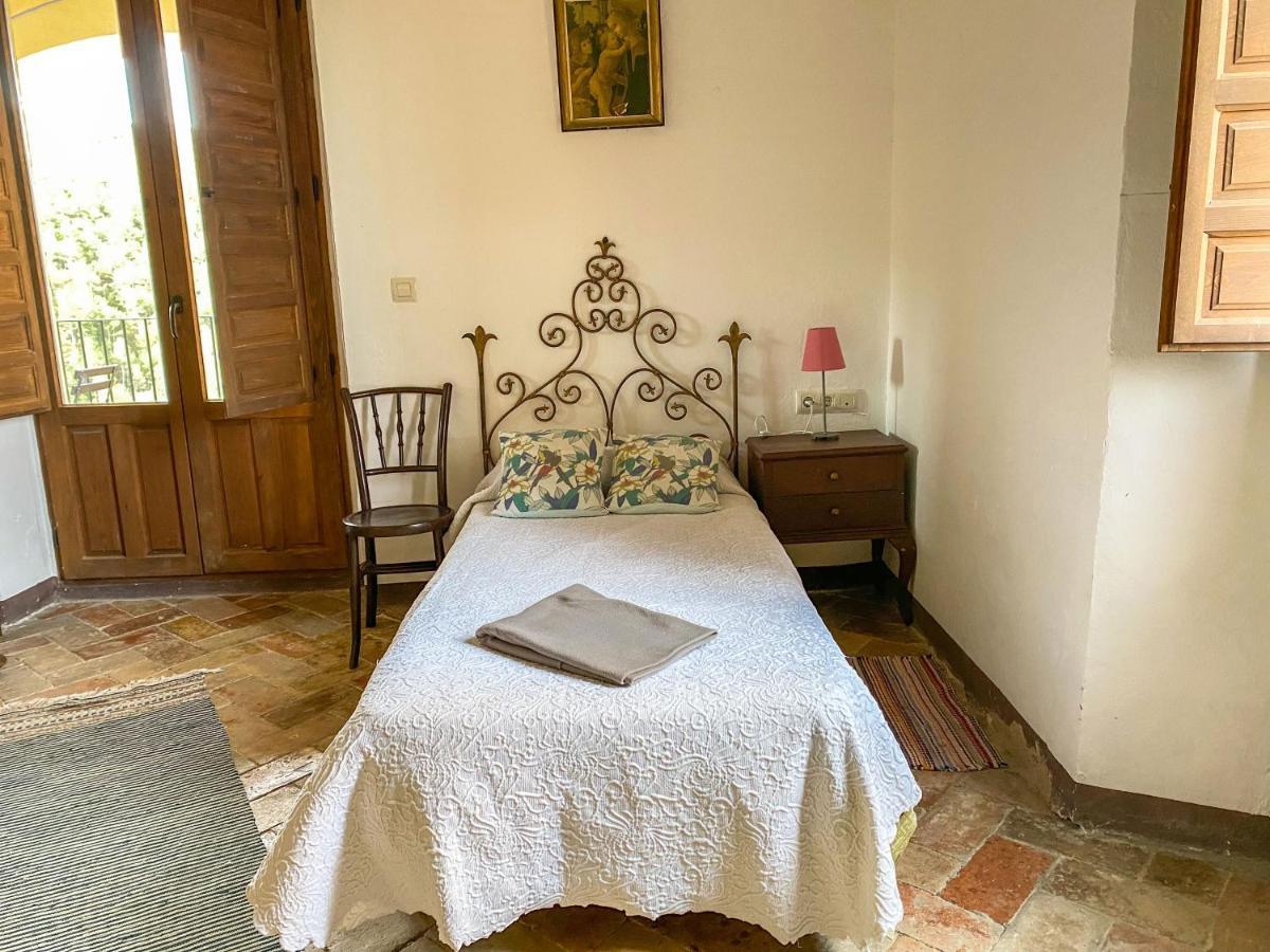 Casa Rural Sant Petrus De Madrona Pinell de Solsones エクステリア 写真