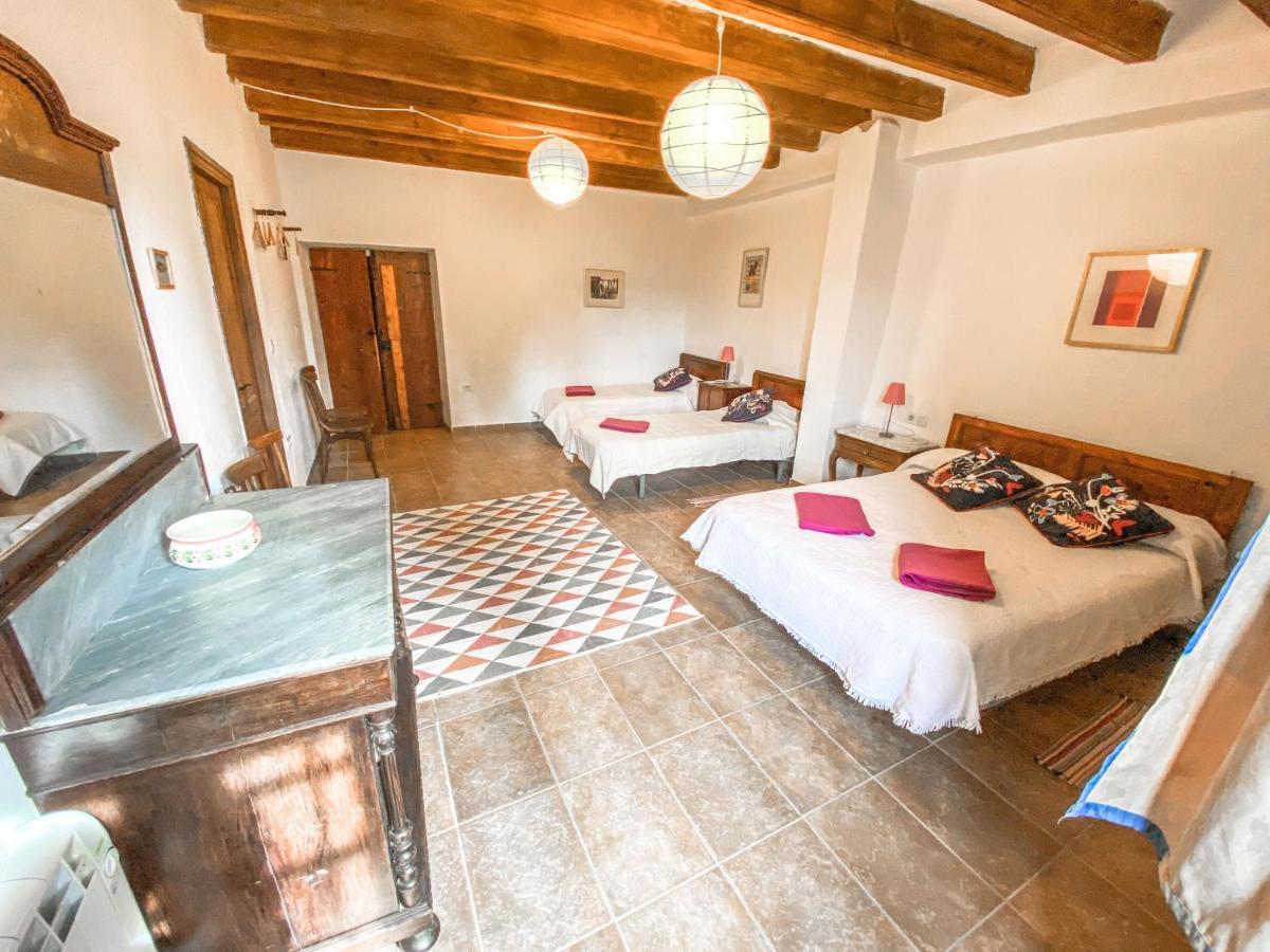 Casa Rural Sant Petrus De Madrona Pinell de Solsones エクステリア 写真