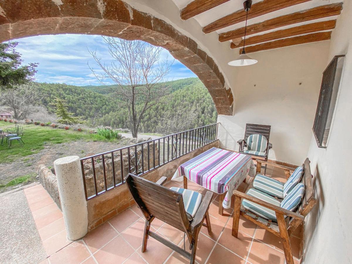 Casa Rural Sant Petrus De Madrona Pinell de Solsones エクステリア 写真