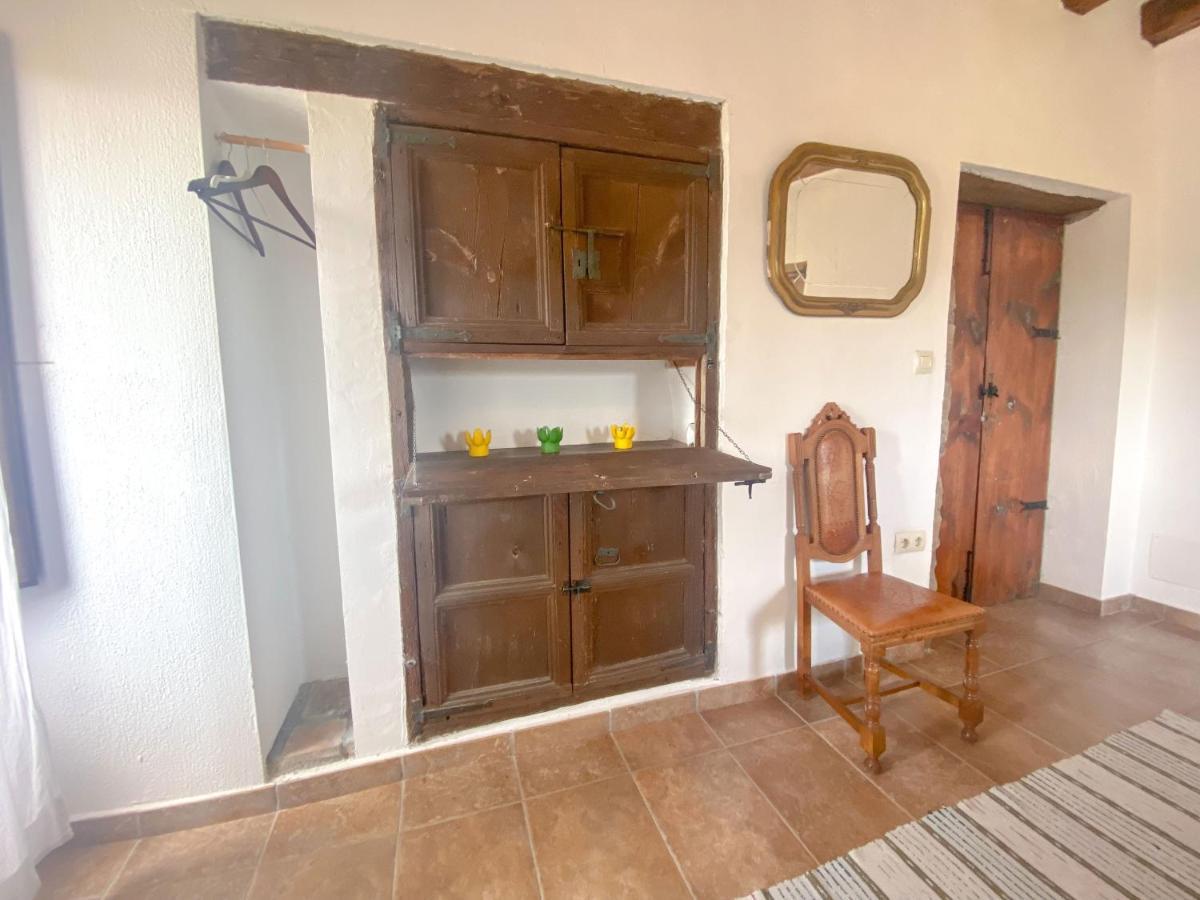 Casa Rural Sant Petrus De Madrona Pinell de Solsones エクステリア 写真