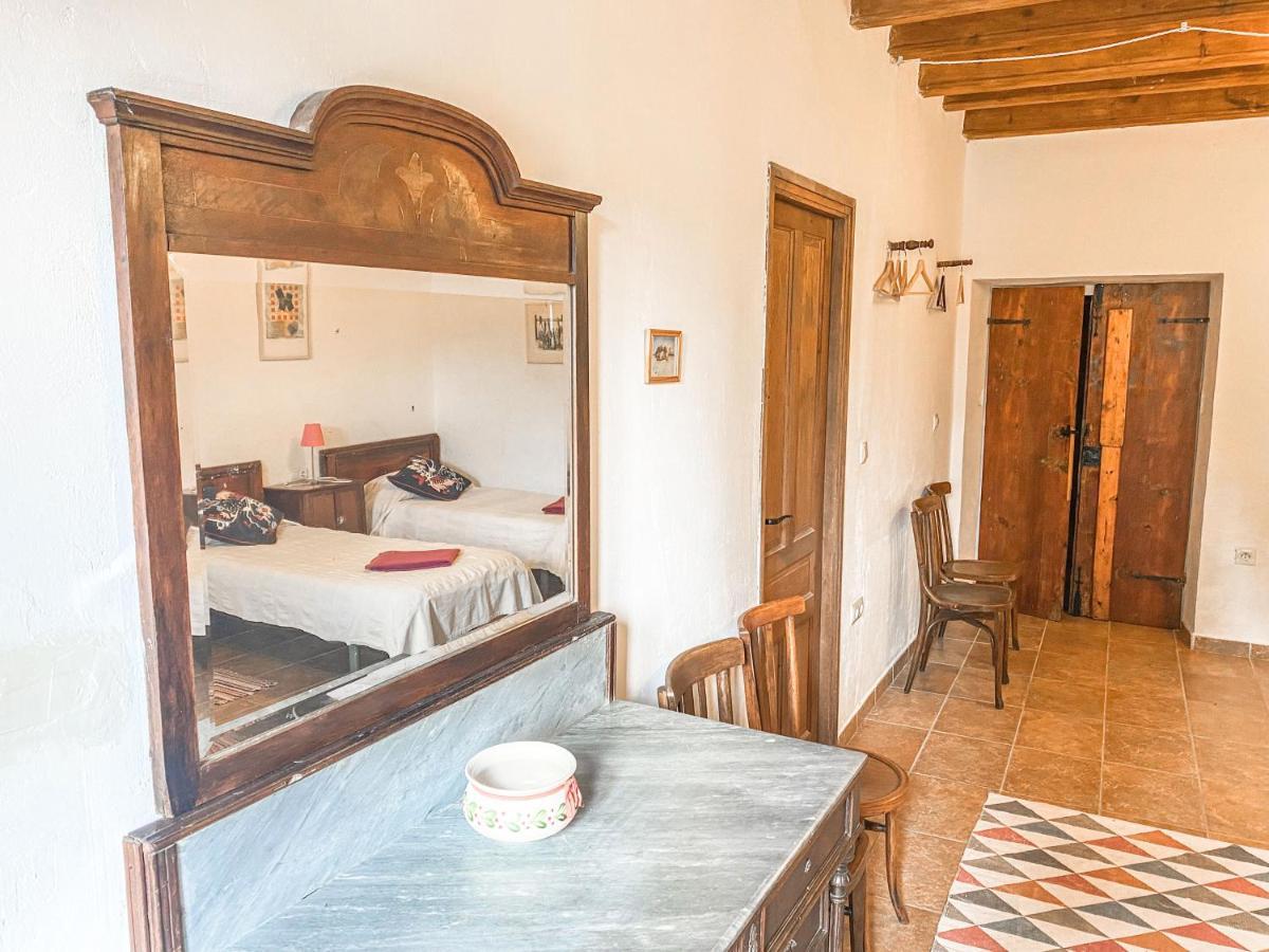 Casa Rural Sant Petrus De Madrona Pinell de Solsones エクステリア 写真